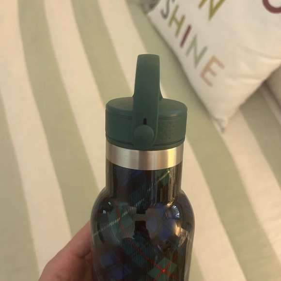 Tal Merlot bottle - Picture 8 of 10